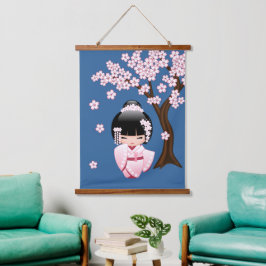 Roze Kimono Kawaii Kokeshi Pop op Blauwe Achtergro Hangend Wandkleed