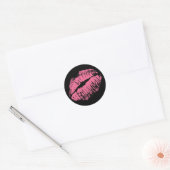 Roze Kiss Ronde Sticker (Envelop)