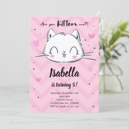 Roze Kitten Meisjes Verjaardag Uitnodiging (Staand voorkant)