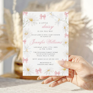 Roze kleine madeliefjesboog lente babyshowers voor kaart