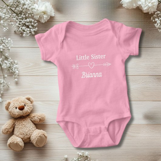 Roze kleine zuster-pijl met hart Boho Baby Girl Romper