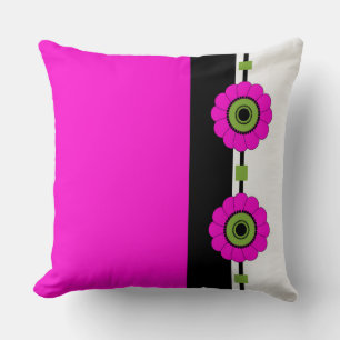 Roze kleurblokken en bloemen kussen