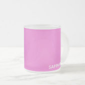 Roze kleurnaam saffier matglas koffiemok (Voorkant rechts)