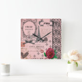 -roze klok in het gebouw (Huis)