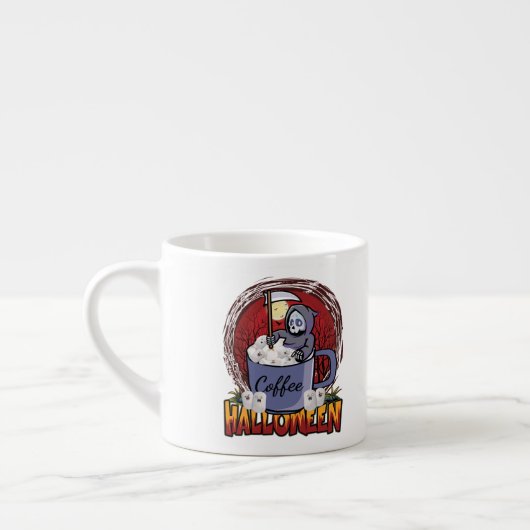 Roze koffie en wees eng espresso kop (Links)