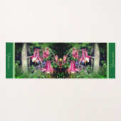 Roze Kolombloemen Sluiten Gepersonaliseerd op Yogamat (Voorkant (horizontaal))