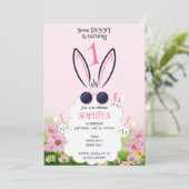 Roze Konijntje Bloemtuin Lente Zomer Verjaardag Kaart (Staand voorkant)