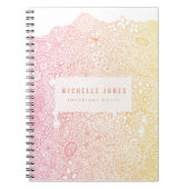 Roze Koraal Elegante Kunstenaar Gepersonaliseerde  Notitieboek (Voorkant)