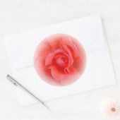 roze koraal roos ronde sticker (Envelop)