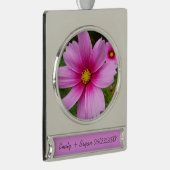 Roze kosmos bloemen verzilverd banner ornament (Rechts)