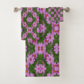 Roze Kosmos Daisy Flowers Abstracte Natuur Bad Handdoek (Insitu)