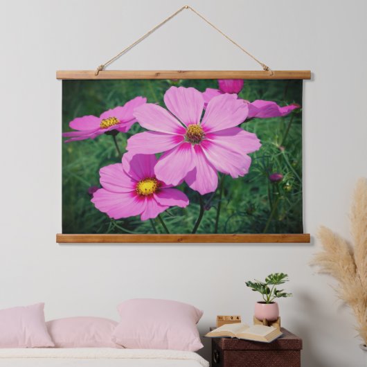 Roze kosmos Flowers Hangend Wandkleed (Slaapkamer)