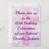 ROZE KRUIS EN BLOEMEN 85E VERJAARDAG UITNODIGING (Voorkant)