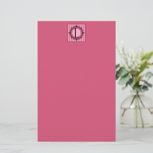 Roze L-monogram Briefpapier (Staand voorkant)