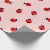 Roze ladybug-overlooppapier cadeaupapier (Hoek)
