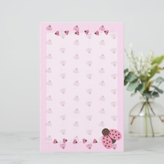 Roze Ladybugs Briefpapier (Staand voorkant)