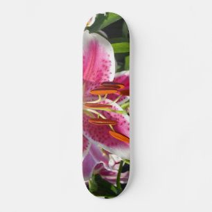 Roze lelie roze bloemenroze bloem tropische bloem persoonlijk skateboard