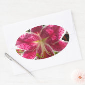 Roze lelies roze tropische bloemen roze bloemig ovale sticker (Envelop)