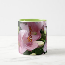 Roze lelies tweekleurige koffiemok