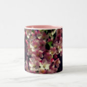 Roze lente bloesems tweekleurige koffiemok (Center)