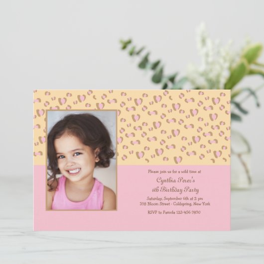 Roze Leopard Fotouitnodiging Kaart (Staand voorkant)