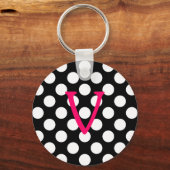 Roze letter V op pooldots Sleutelhanger (Voorkant)