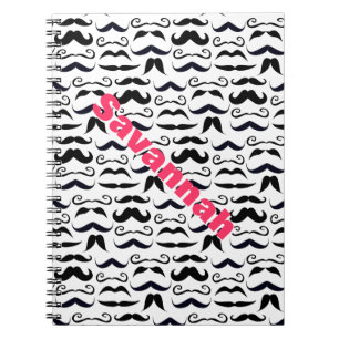 Roze Letterige naam Mustache Hipster Patroon Notitieboek