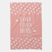 Roze | LEVENDE LEVENS HIER | Stijlvol  Theedoek (Verticaal)