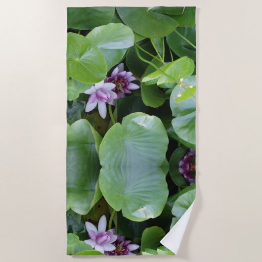 Roze liemenbloemen, lotusbloemen, foto strandlaken (Voorkant)