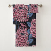 Roze lila op donkerblauw bad handdoek (Insitu)