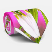 Roze Lily Pattern Stropdas (Opgerold)