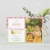 Roze limonade 1e verjaardag foto uitnodiging (Staand voorkant)