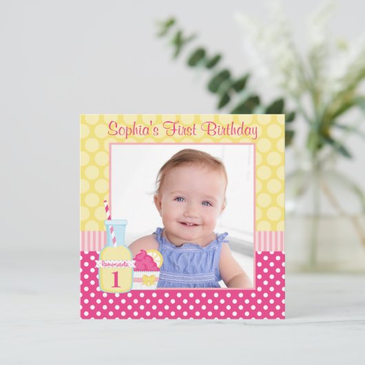 Roze limonade Polka Dot 1st Birthday Foto Kaart (Staand voorkant)