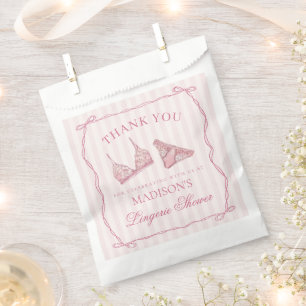 Roze lingerie douche vrijgezellenfeest dessert bedankzakje