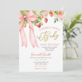 Roze lint aardbei babyshower uitnodiging (Staand voorkant)