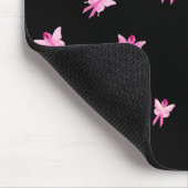 Roze lint-borstkankervoorlichting Butterflies Muismat (Hoek)