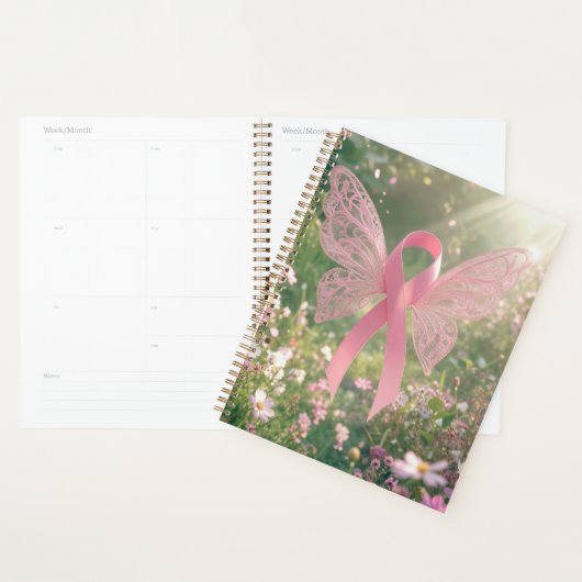 Roze lint vlinder in een tuin planner (Display)