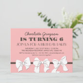 Roze linten en Bows Birthday Party Invitation Kaart (Staand voorkant)