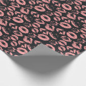 Roze lippen: eigenzinnig naadloos cadeaupapier (Hoek)