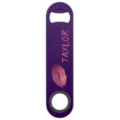 Roze lippen op paarse achtergrond speed flessenopener (Voorkant)