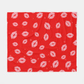 Roze lippenstift kussen op rode achtergrond patroo fleece deken (Voorkant (Horizontaal))