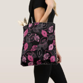 Roze lips Kissingpatroon Black Ver Tote Bag (Dichtbij)