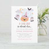 Roze Little Boo Halloween Baby shower Invitation Kaart (Staand voorkant)