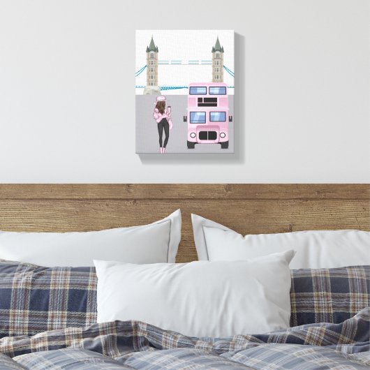 Roze Londense bus met towerbrug Canvas Afdruk (Insitu (Slaapkamer))