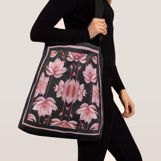 Roze Lotus Classic Crossbody Tas (Dichtbij)