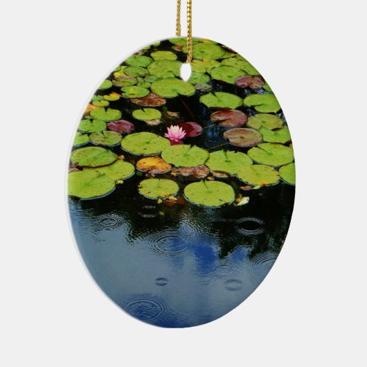 Roze lotus in regen keramisch ornament (Rechts)