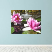 Roze Lotus op Uitgerekt Canvas Afdruk (Insitu (Houten vloer))