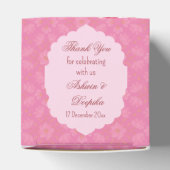 Roze lotusbloemen met schattig Indiaas bruidskoppe Bedankdoosjes (Bovenkant)