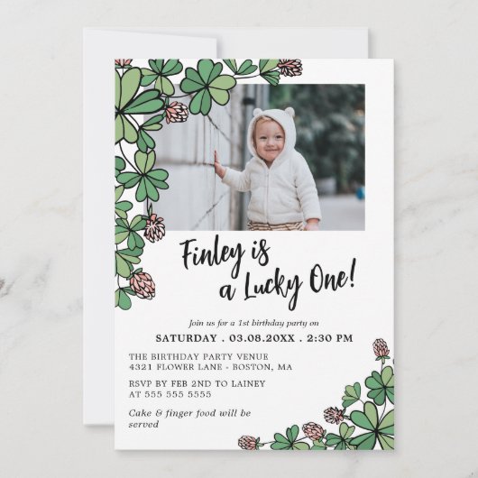 Roze Lucky One Four Leaf Clover 1st Birthday Party Kaart (Voorkant)