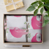 Roze luiaard hangen aan een tak tissuepapier (Geschenk)